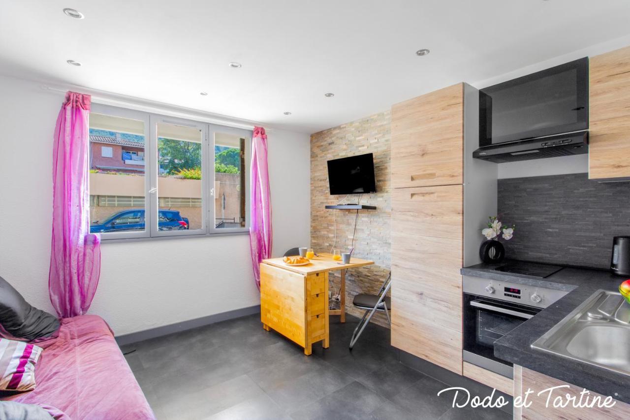 Lovable Studio Close To The Beach - Dodo Et Tartine Lägenhet Saint-Cyr-sur-Mer Exteriör bild